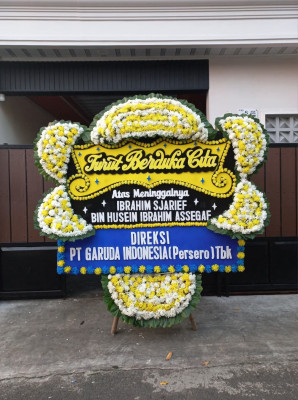 Papan Bunga Duka di Logandeng